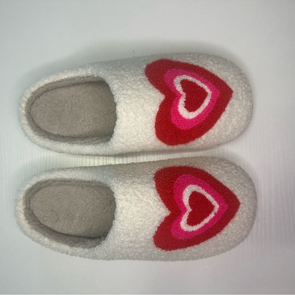 White Heart Slippers - Picture 1 of 3